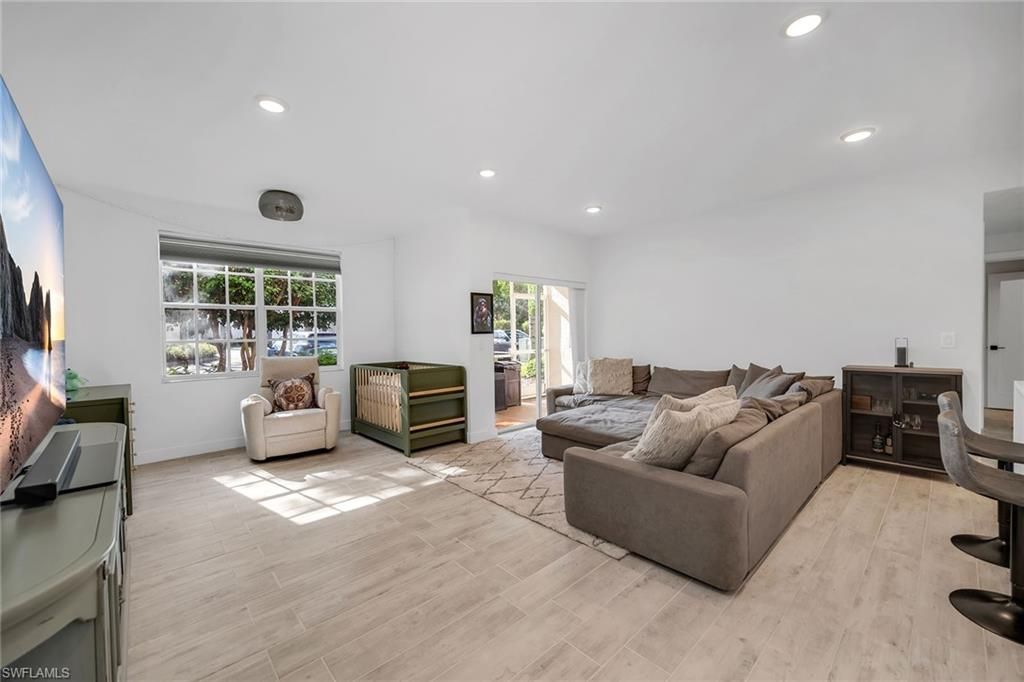 Photo of 4620 Saint Croix LN #918, NAPLES, FL 34109 (MLS # 225084010)