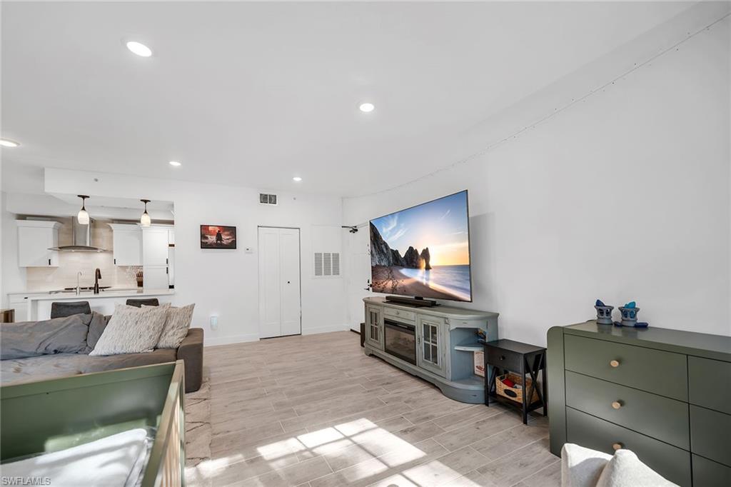 ST CROIX - Residential