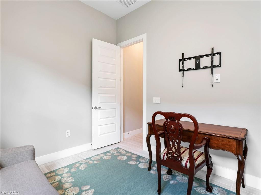 AVALON PARK - Residential