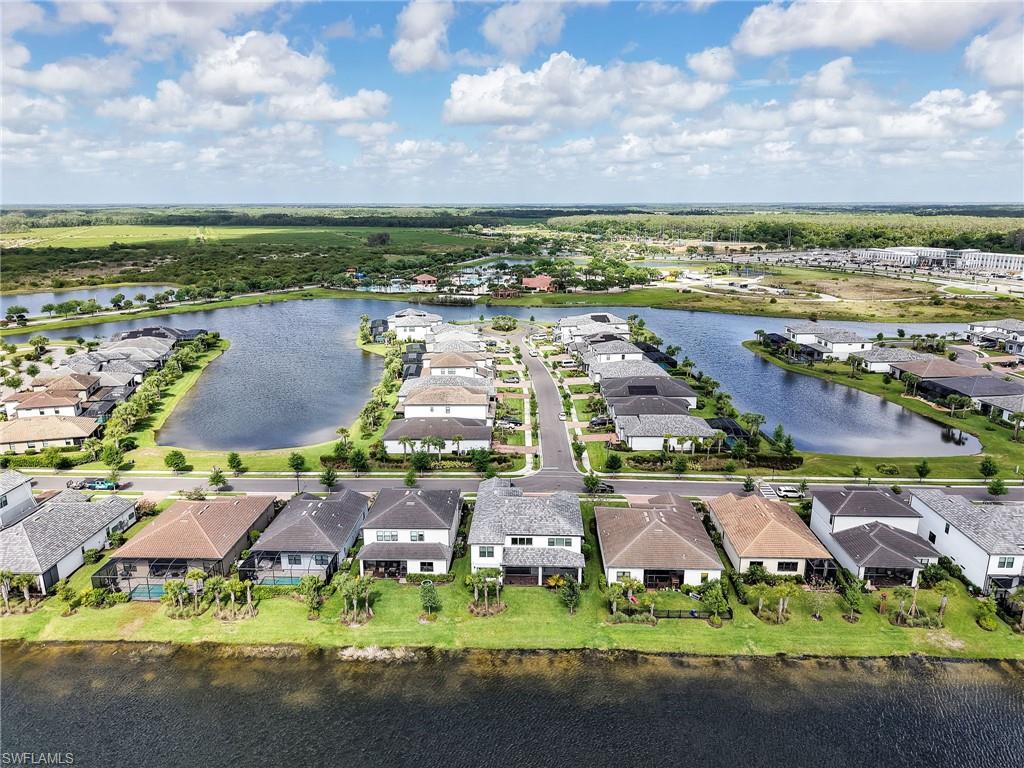 AVALON PARK - Residential