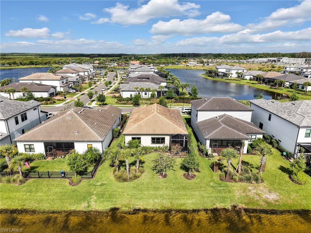 AVALON PARK - Residential