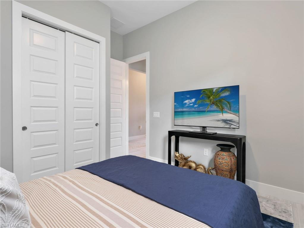 AVALON PARK - Residential