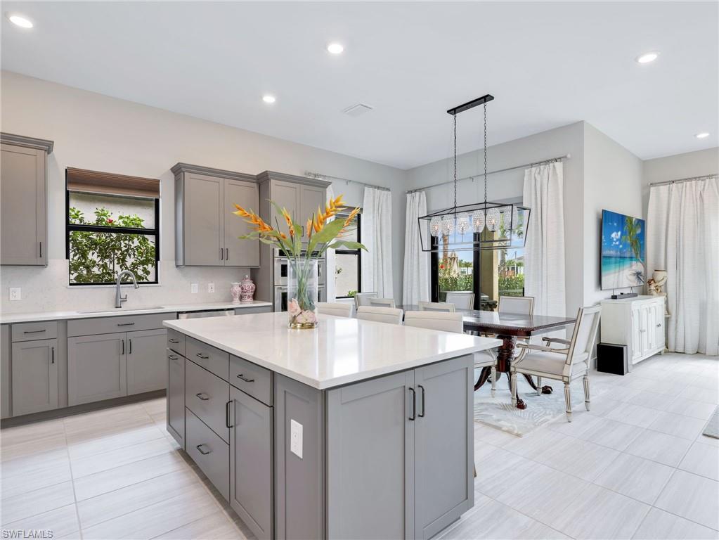 AVALON PARK - Residential