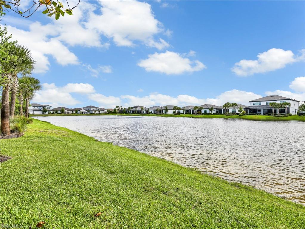 AVALON PARK - Residential