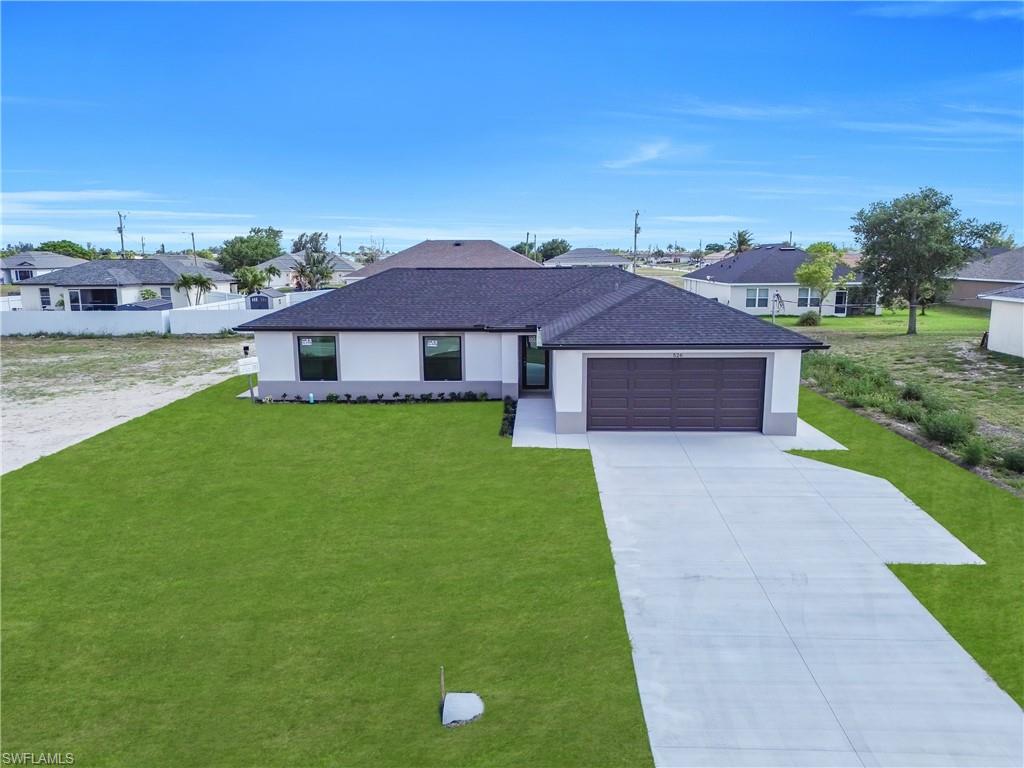 CAPE CORAL - Residential