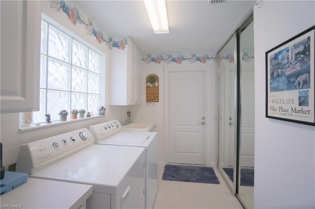 ISLAND WALK - Residential