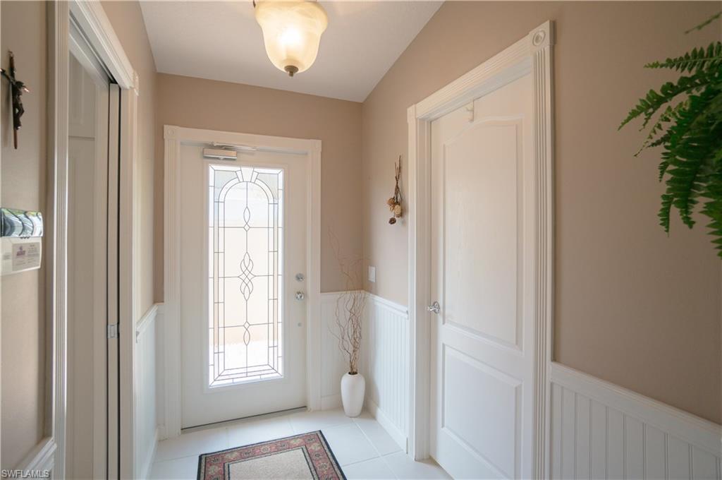 ISLAND WALK - Residential