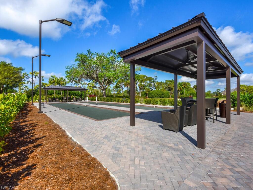 FIDDLESTICKS COUNTRY CLUB - Residential