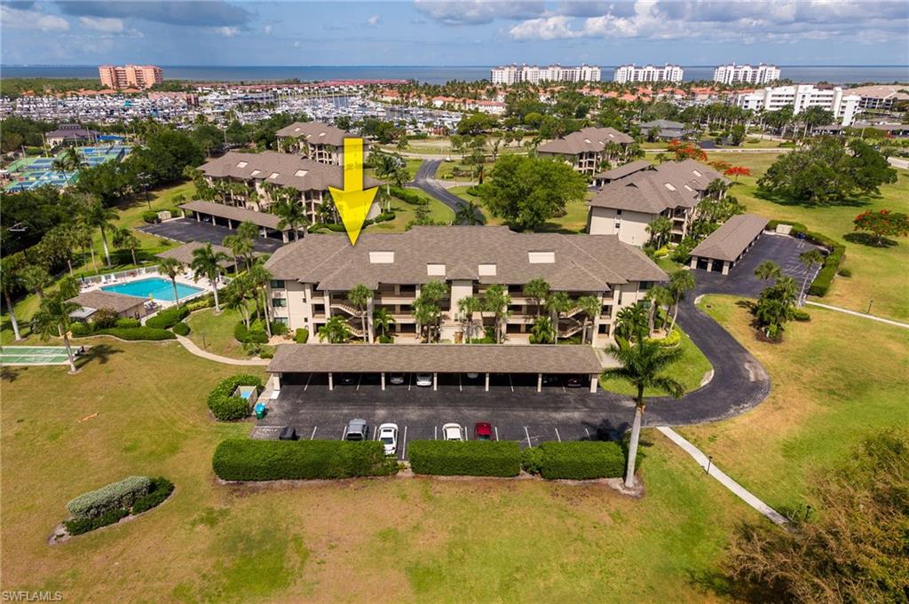 COMMODORE CLUB - Residential