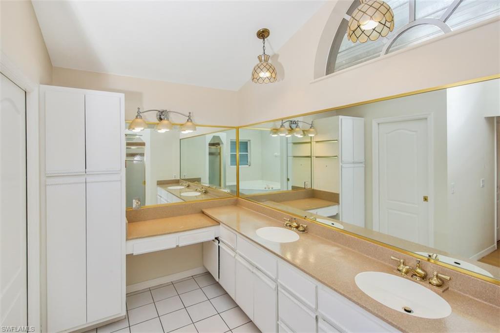 BURNT STORE LAKES - Residential