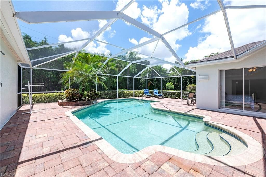 Photo of 2050 Terrazzo LN, NAPLES, FL 34104 (MLS # 226019480)