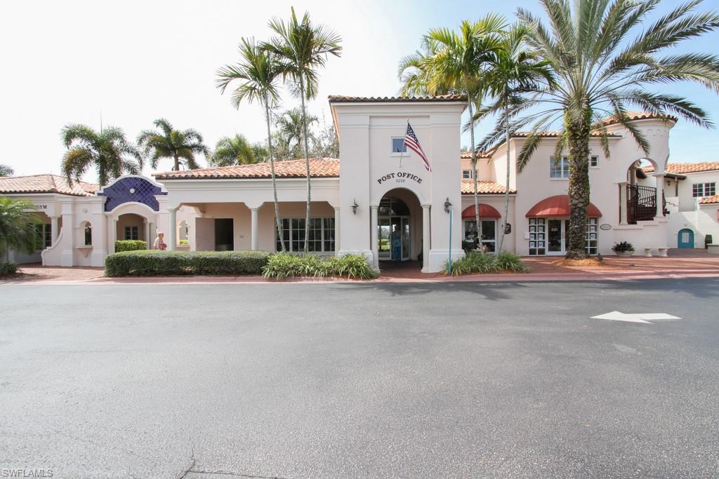 VILLAGE WALK - Residential