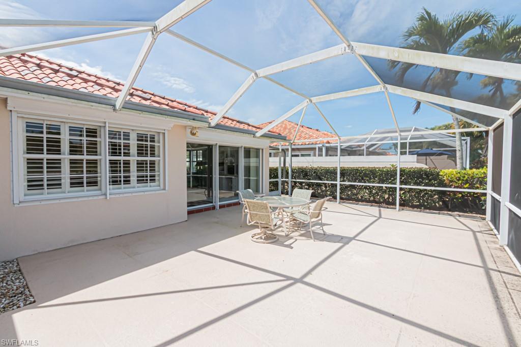 VILLAGE WALK - Residential