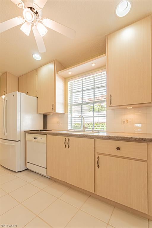 VILLAGE WALK - Residential