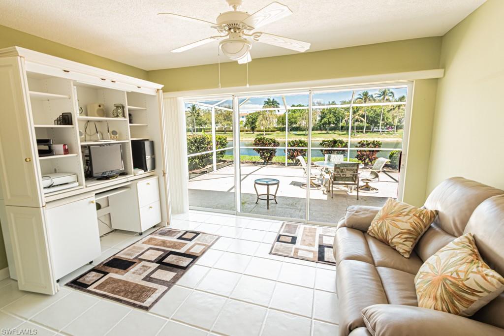 VILLAGE WALK - Residential