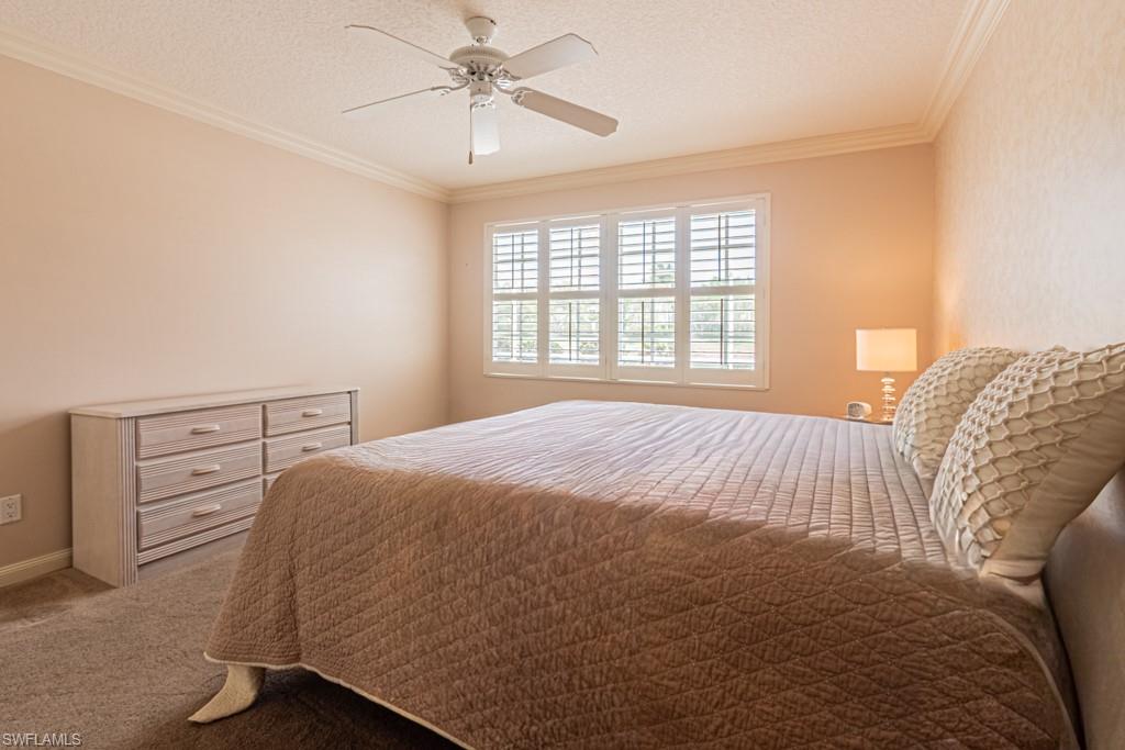 VILLAGE WALK - Residential