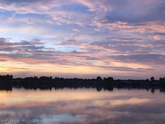 EMERALD LAKES - Residential Lease