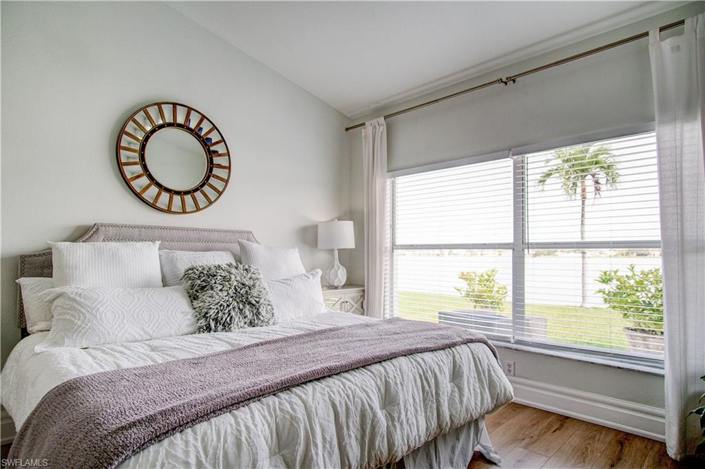 EMERALD LAKES - Residential Lease