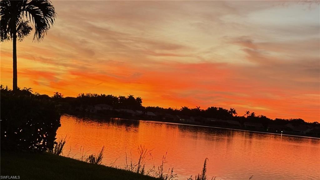 EMERALD LAKES - Residential Lease