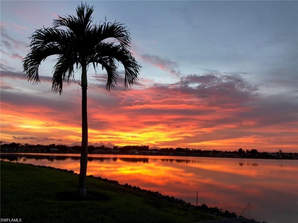 EMERALD LAKES - Residential Lease