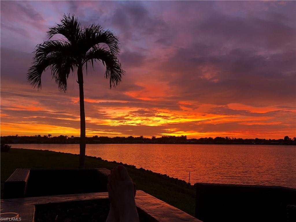 EMERALD LAKES - Residential Lease