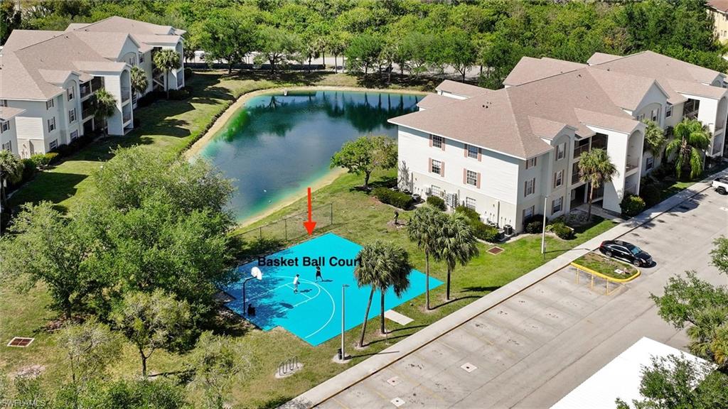 FOUR MILE COVE - Residential