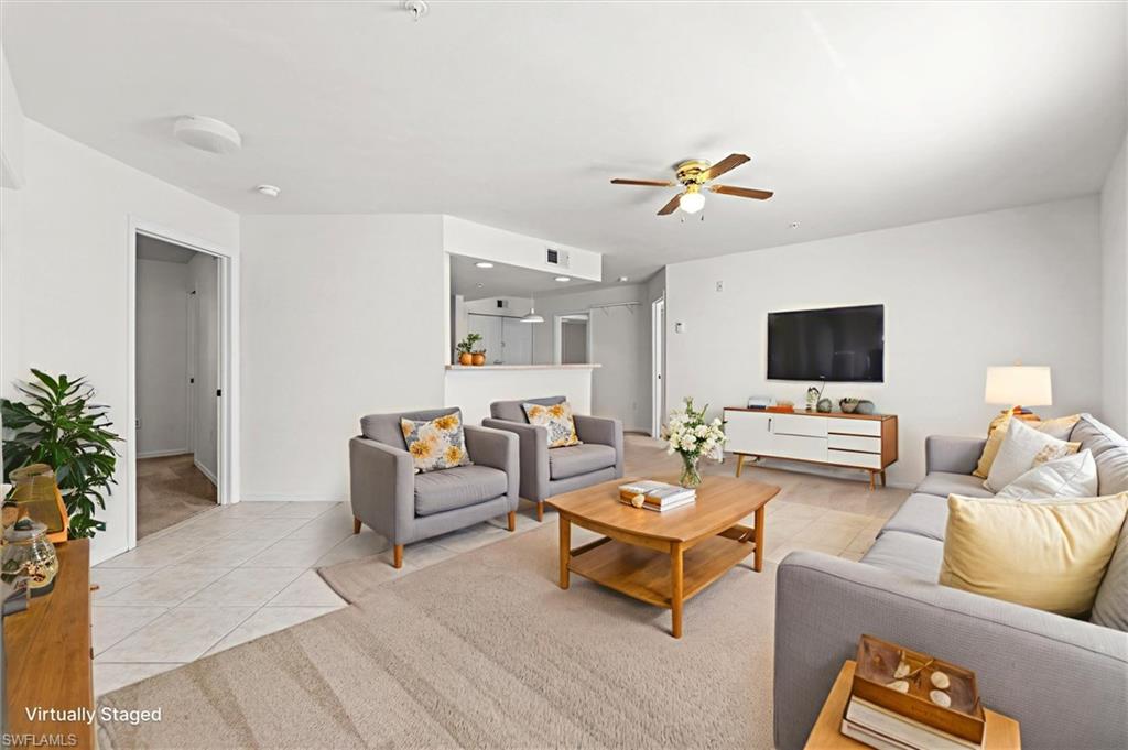 FOUR MILE COVE - Residential