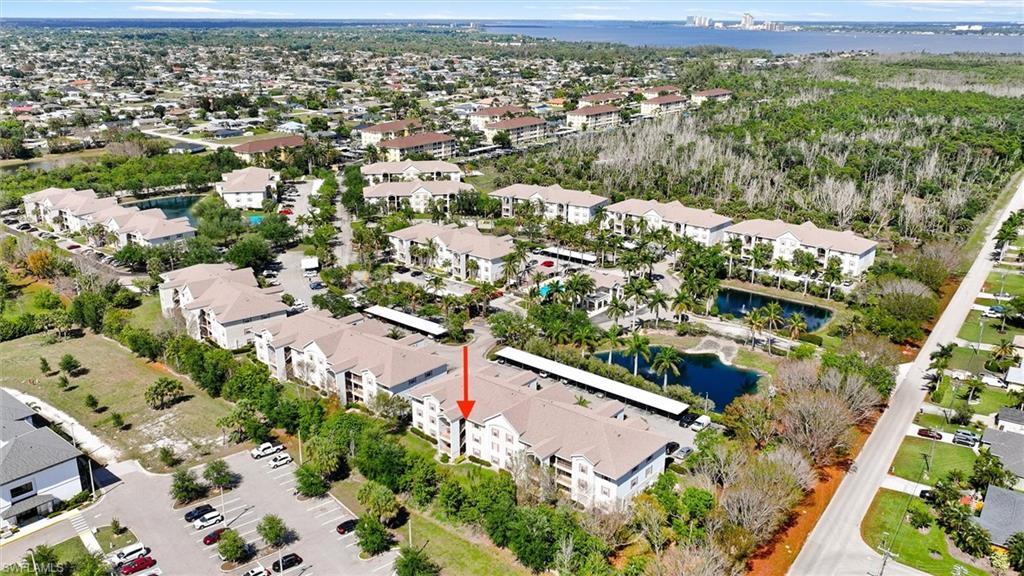 FOUR MILE COVE - Residential