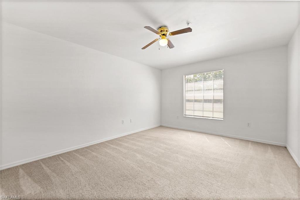 FOUR MILE COVE - Residential