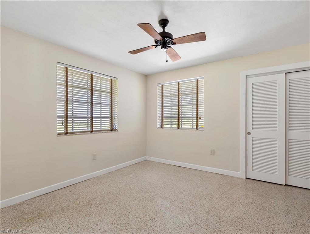 YORK MANOR - Residential