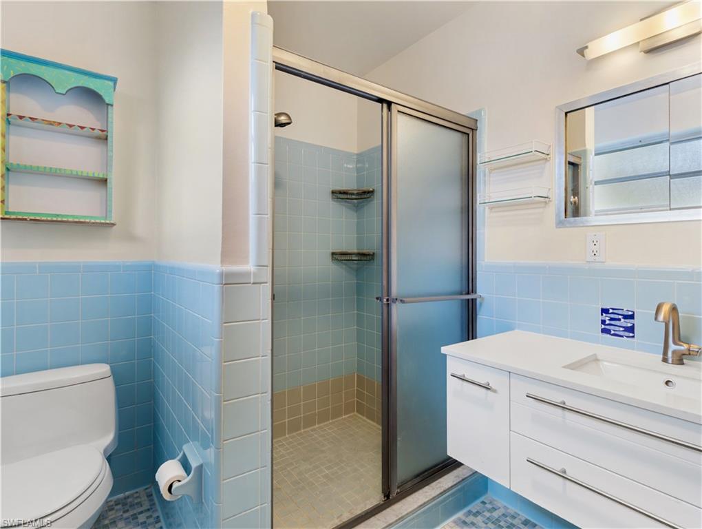 YORK MANOR - Residential