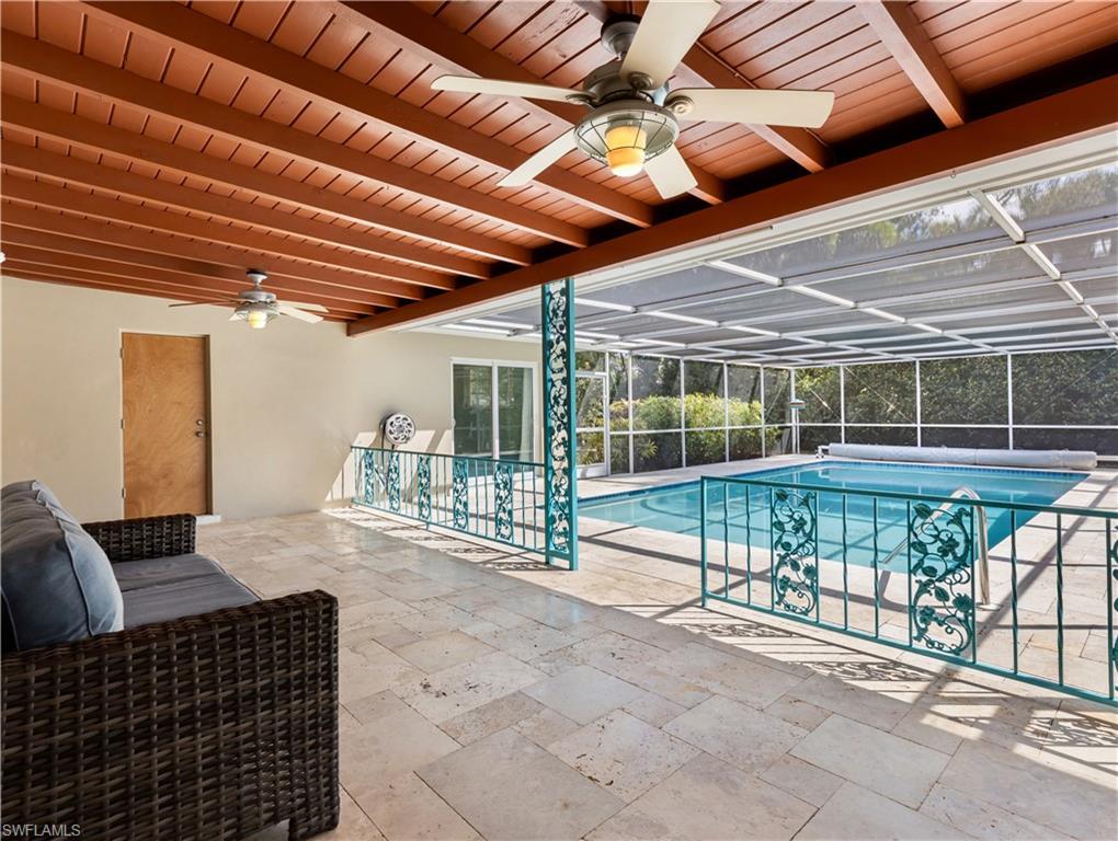 YORK MANOR - Residential