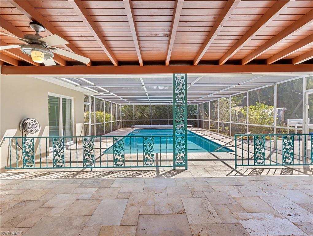 YORK MANOR - Residential