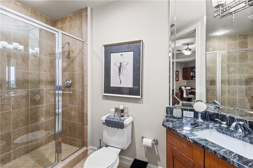 THE PARAMOUNT - Residential