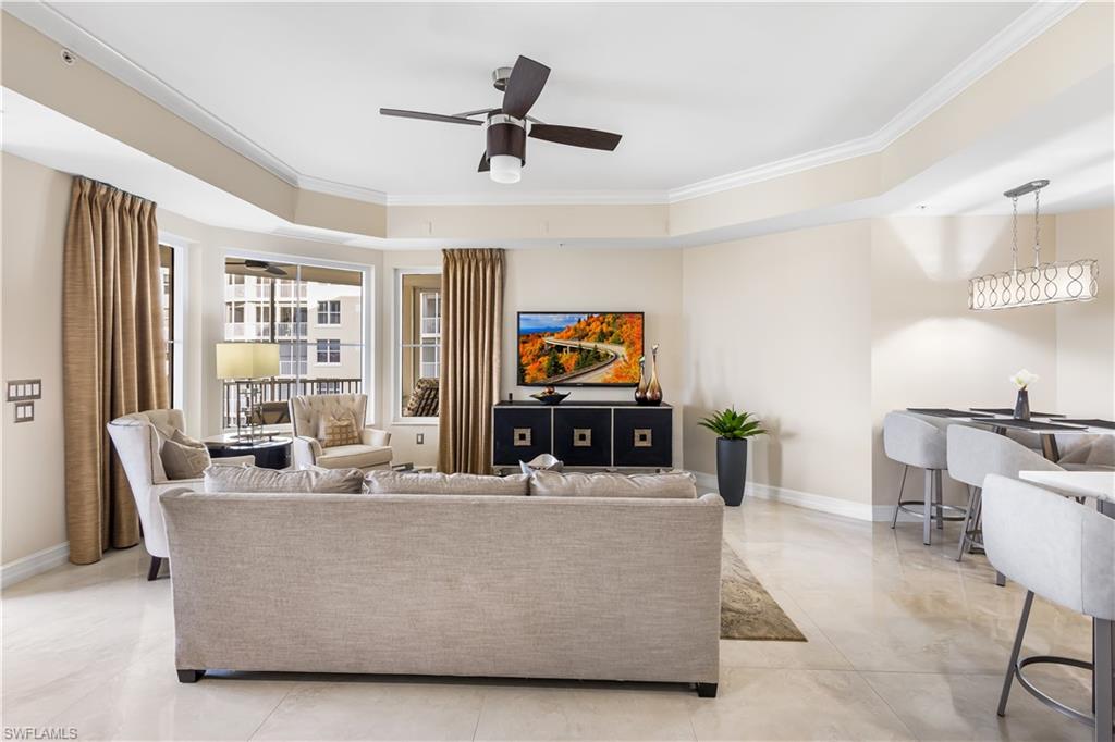 THE PARAMOUNT - Residential