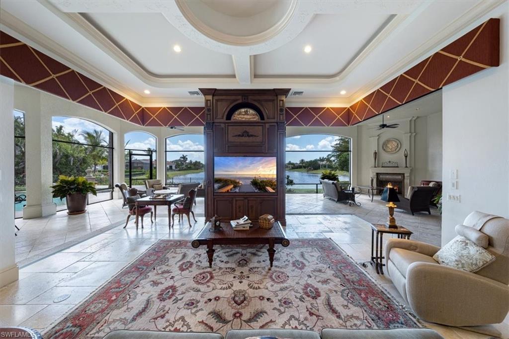 QUAIL WEST - Residential