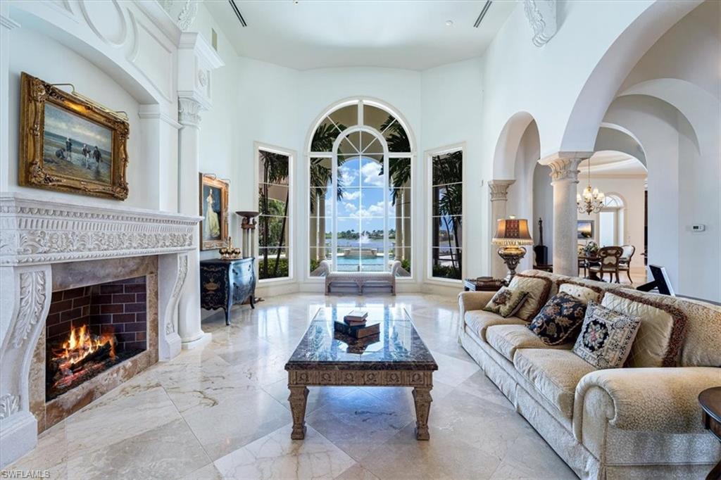 QUAIL WEST - Residential