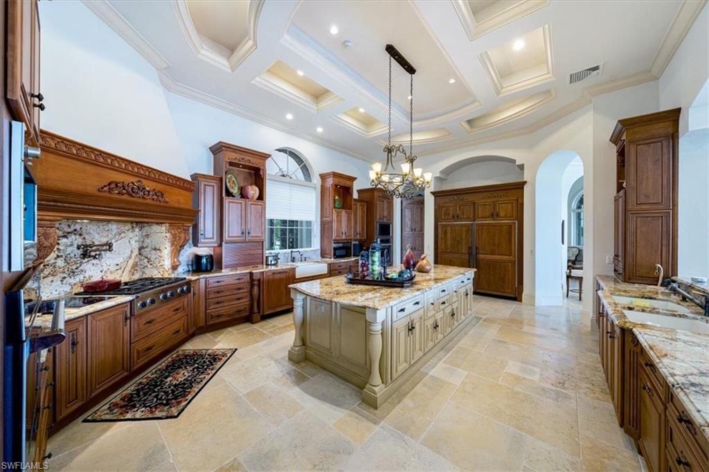 QUAIL WEST - Residential