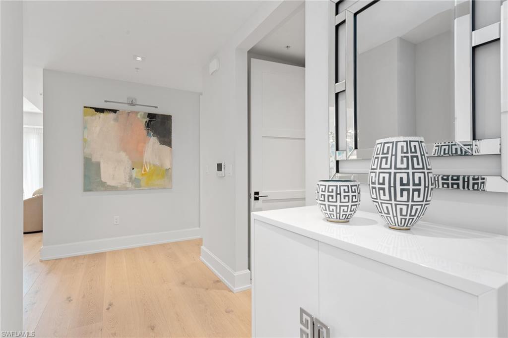 RESIDENCES AT 5TH & 5TH - Residential