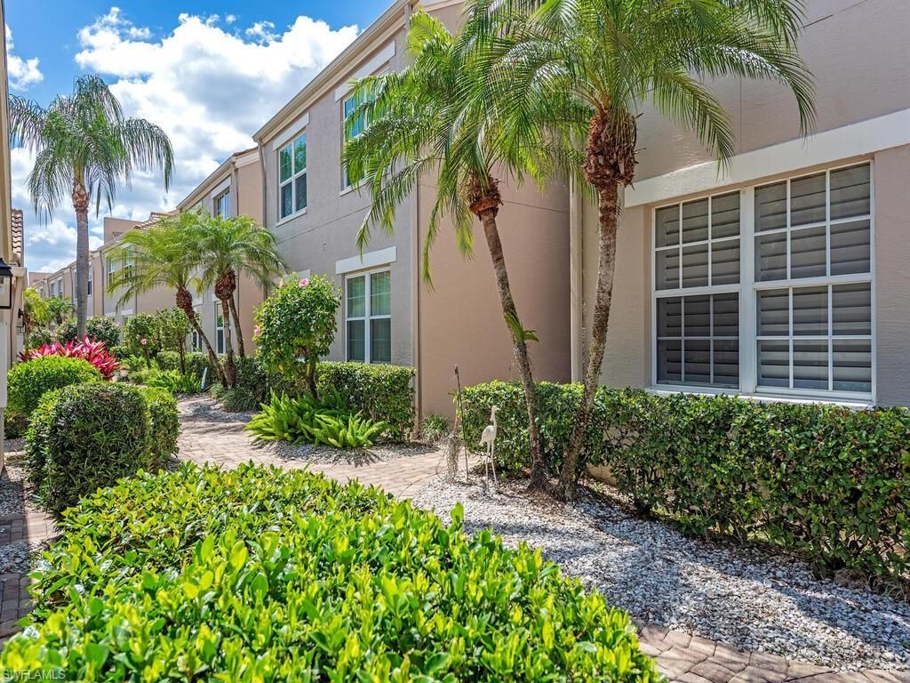 Photo of 5697 Heron LN #602, NAPLES, FL 34110 (MLS # 226010743)