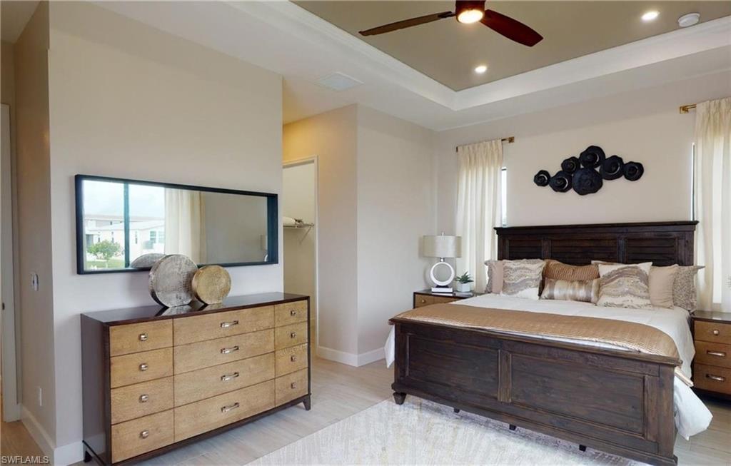 WINDWARD ISLE - Residential