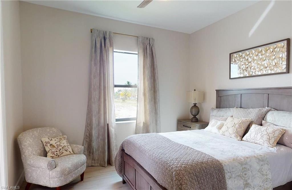 WINDWARD ISLE - Residential