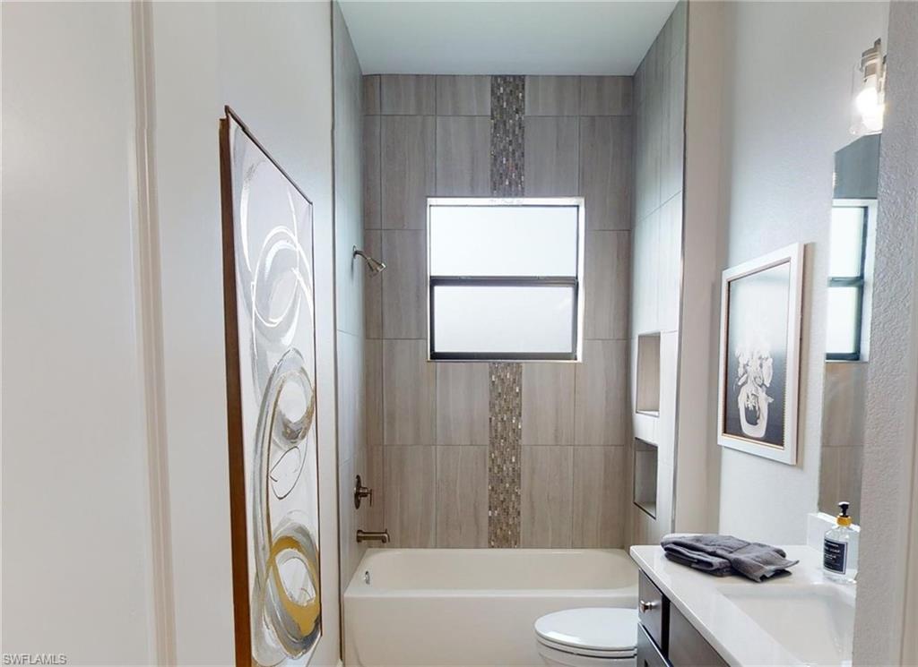 WINDWARD ISLE - Residential