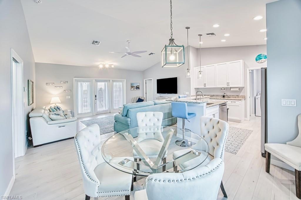 HOLIDAY HEIGHTS - Residential