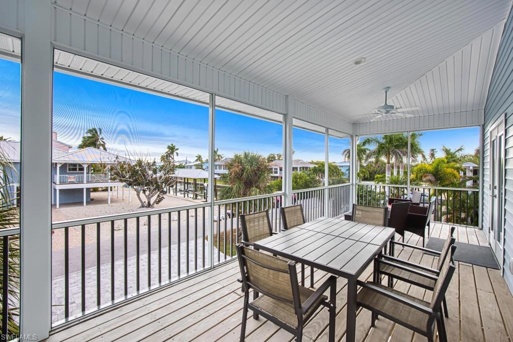 HOLIDAY HEIGHTS - Residential