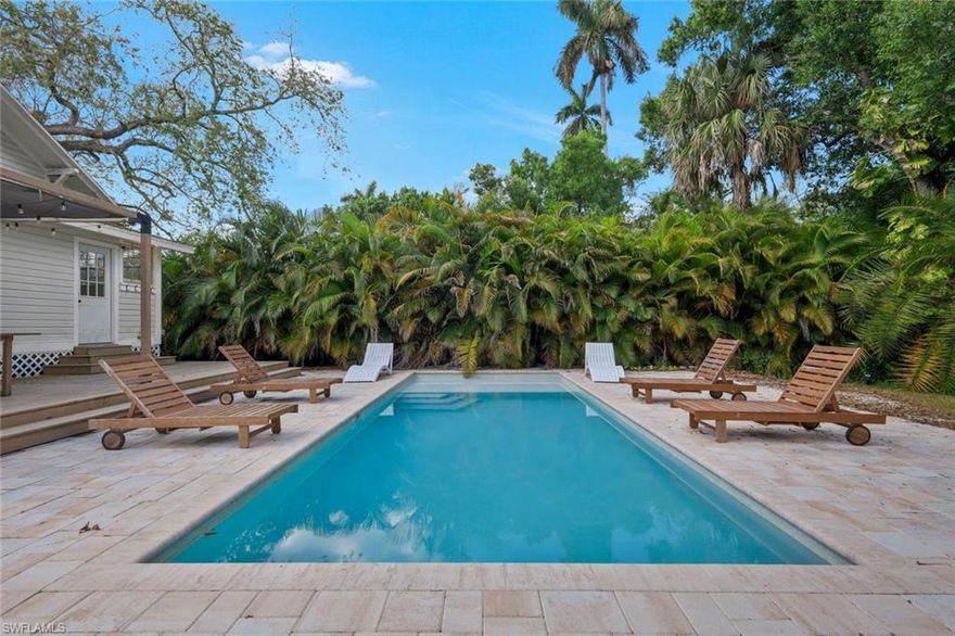 Historic Charm with Modern Updates in Downtown! Perfect for a first-time homebuyer or investment opportunity, this fully renovated home blends timeless character with modern upgrades. Offering 1,959 sq. ft. of living space, this historic home features abundant natural light and preserved vintage details throughout.
The functional layout includes a spacious primary bedroom on the first floor, with two additional bedrooms and a full bathroom upstairs. A convenient half bath is located downstairs for guests. Recent improvements include a beautifully updated kitchen and bathrooms, terracotta flooring, a new roof (2023), updated AC system, and a new water heater (2025).
The rare OVERSIZED fully fenced in backyard features a brand-new pool, ideal for relaxing or entertaining. Located in a desirable historic district near the Downtown River District, you’ll enjoy easy access to restaurants, shopping, art galleries, and entertainment. A rare opportunity to own a charming, move-in-ready home in a prime downtown location that is rapidly growing!