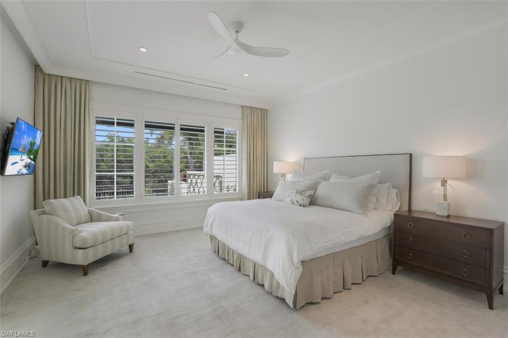 VIZCAYA AT BAY COLONY - Residential