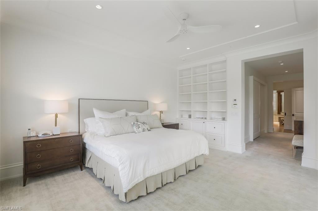 VIZCAYA AT BAY COLONY - Residential