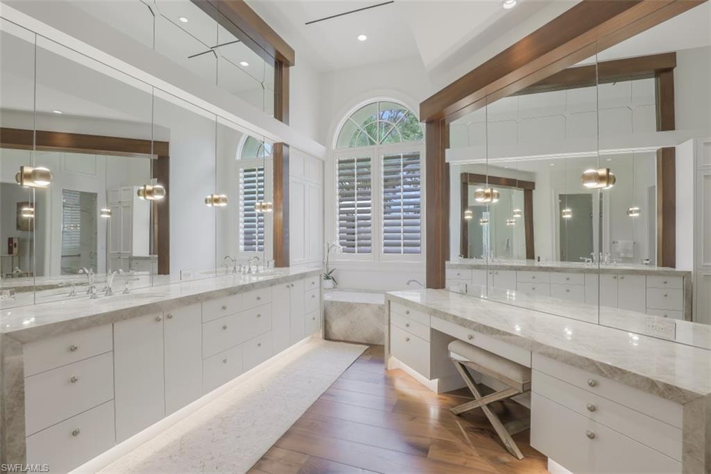 VIZCAYA AT BAY COLONY - Residential