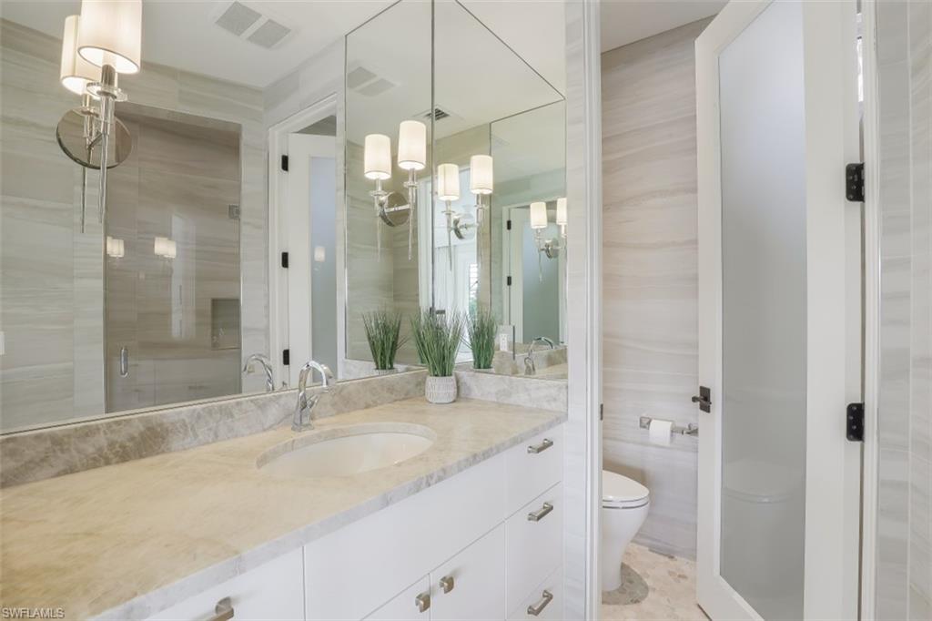 VIZCAYA AT BAY COLONY - Residential